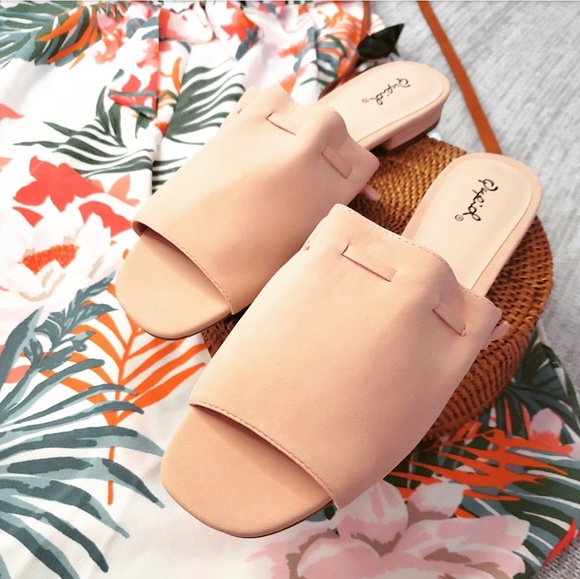 Price firm!/The Gladys// blush pink sandal - Picture 3 of 7